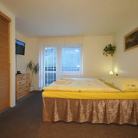 E&z Eva Hruba Rekreacny Dom